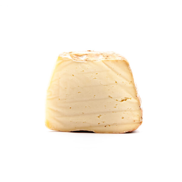 Semi-aged alpine cheese "Toma Vittorio" from Piedmont
